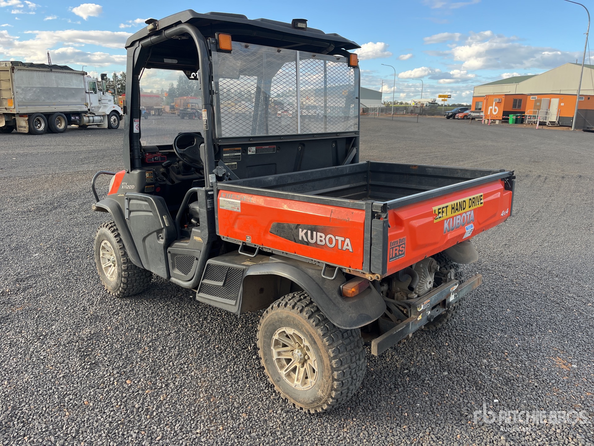 General Appearance with Picture, Left Rear Corner