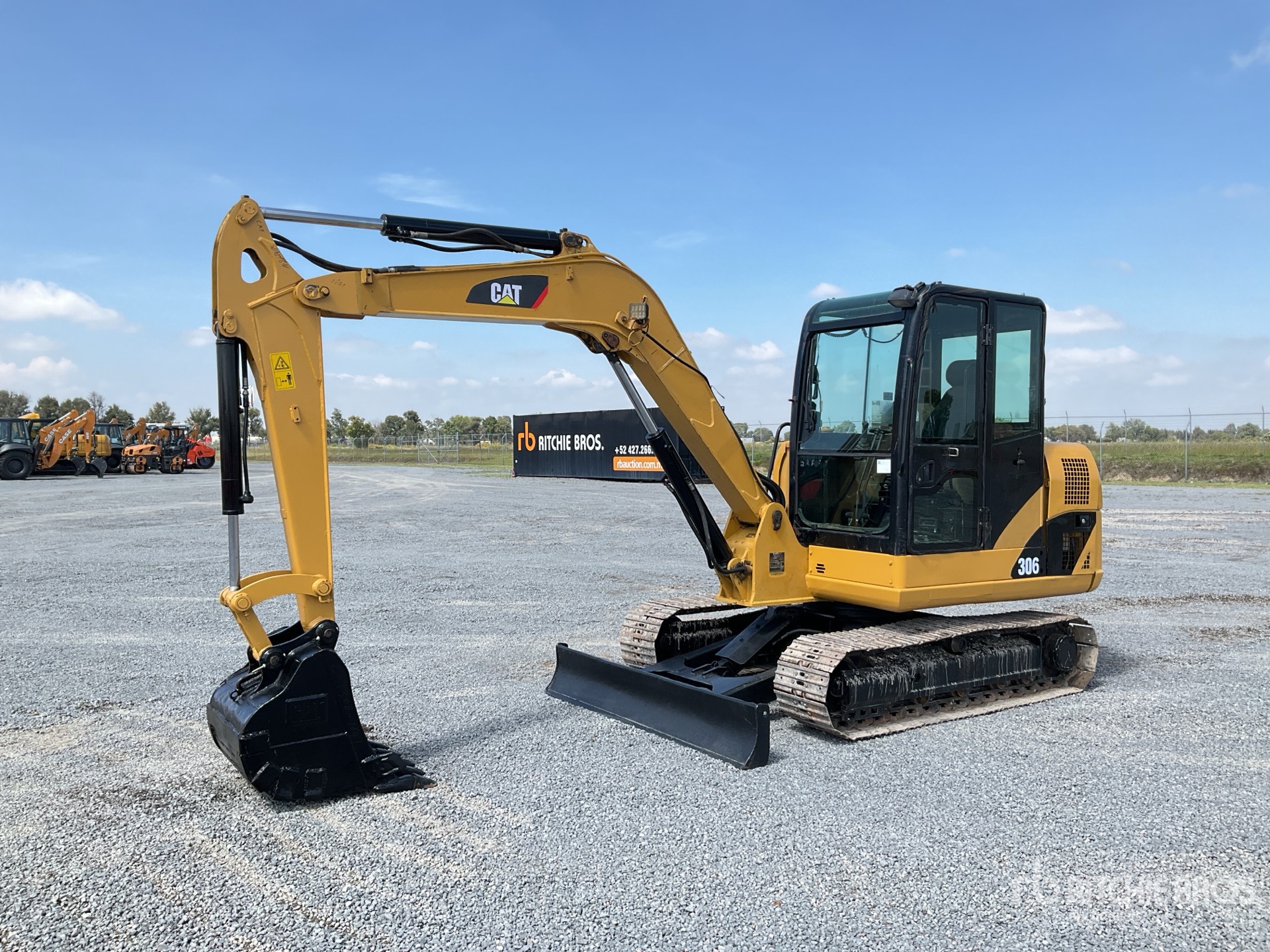 EXCAVADORA 2012 CATERPILLAR 306
