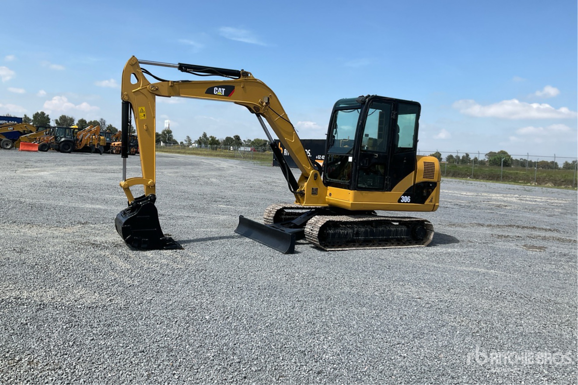 EXCAVADORA 2012 CATERPILLAR 306