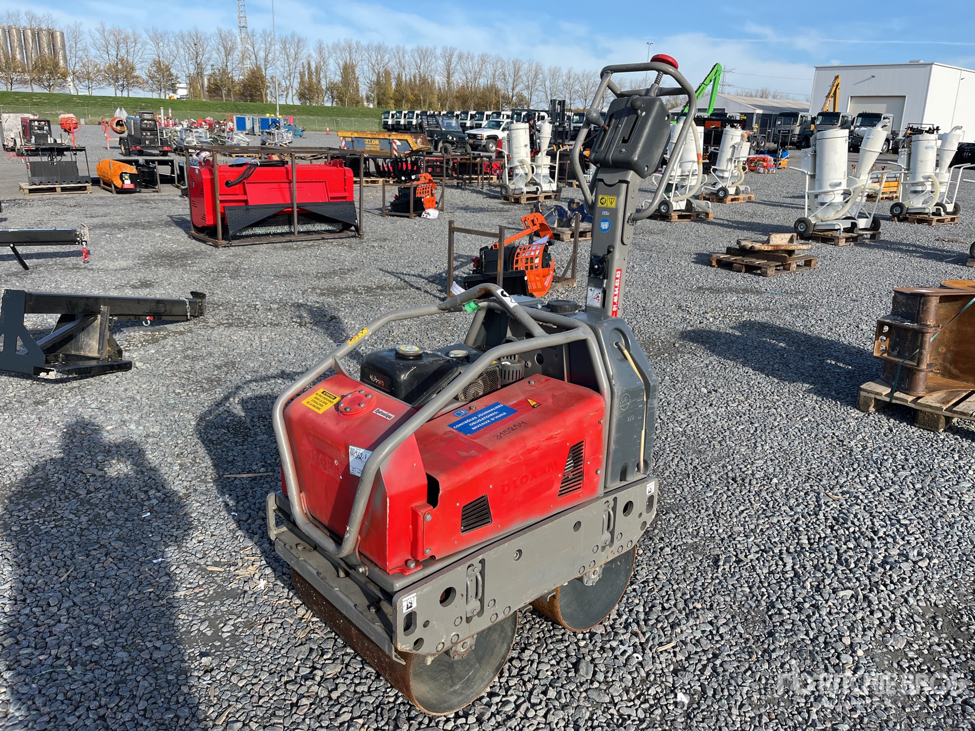 General Appearance with Image, coin avant gauche