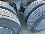 4 Underbody - Truck with 