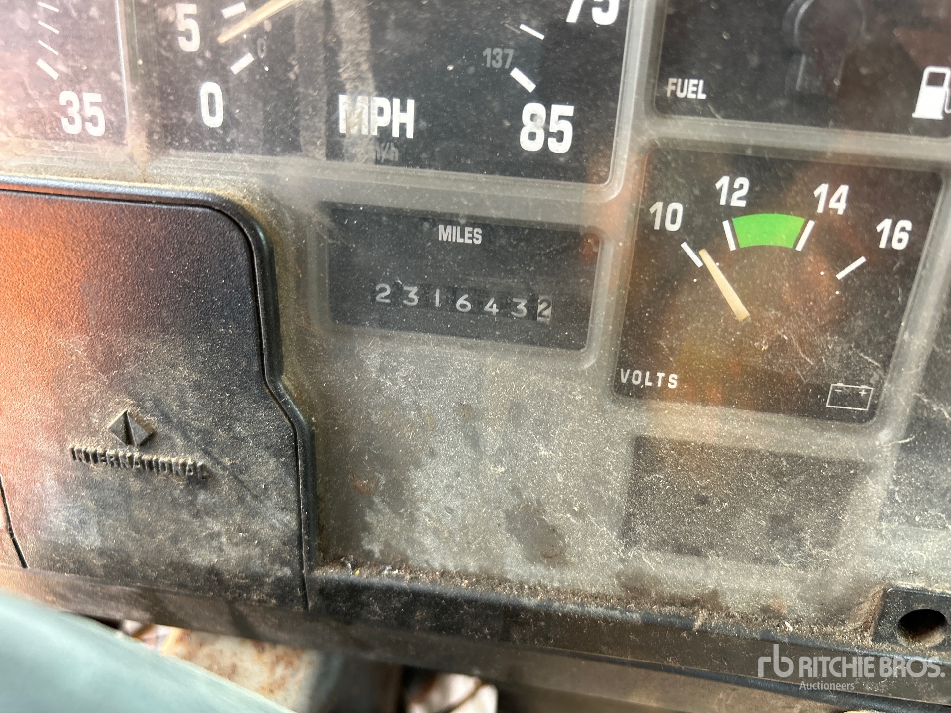 General Appearance with Hour Meter / Odometer