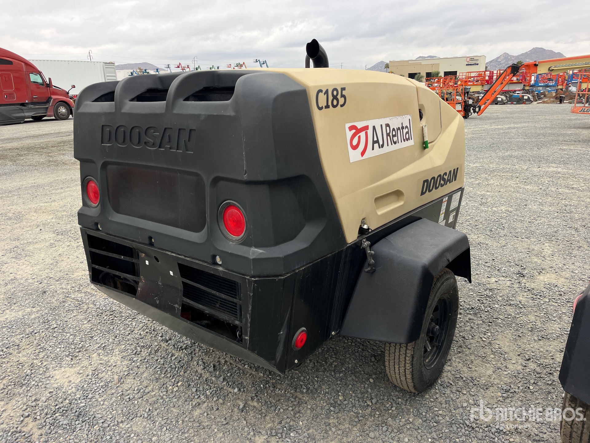 General Appearance with Picture, Right Rear Corner