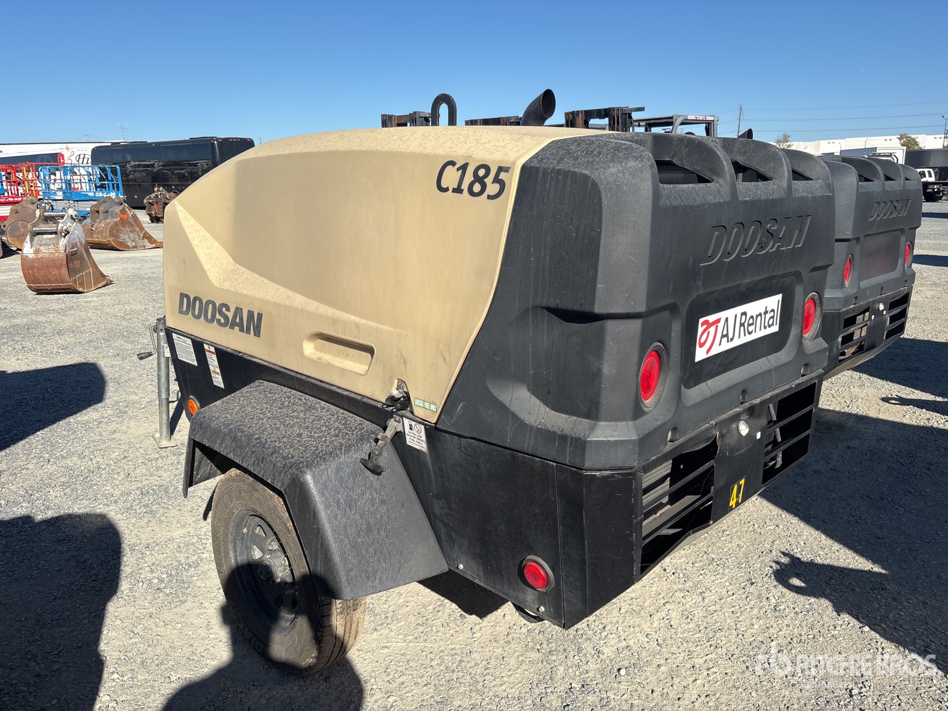 General Appearance with Picture, Left Rear Corner
