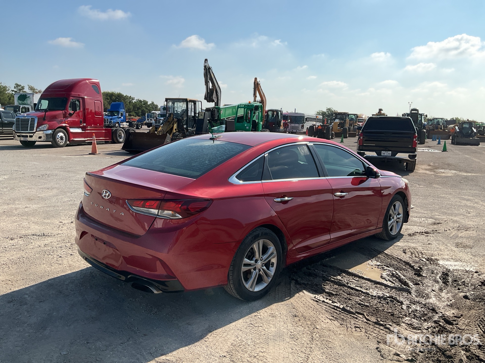 General Appearance with Picture, Right Rear Corner