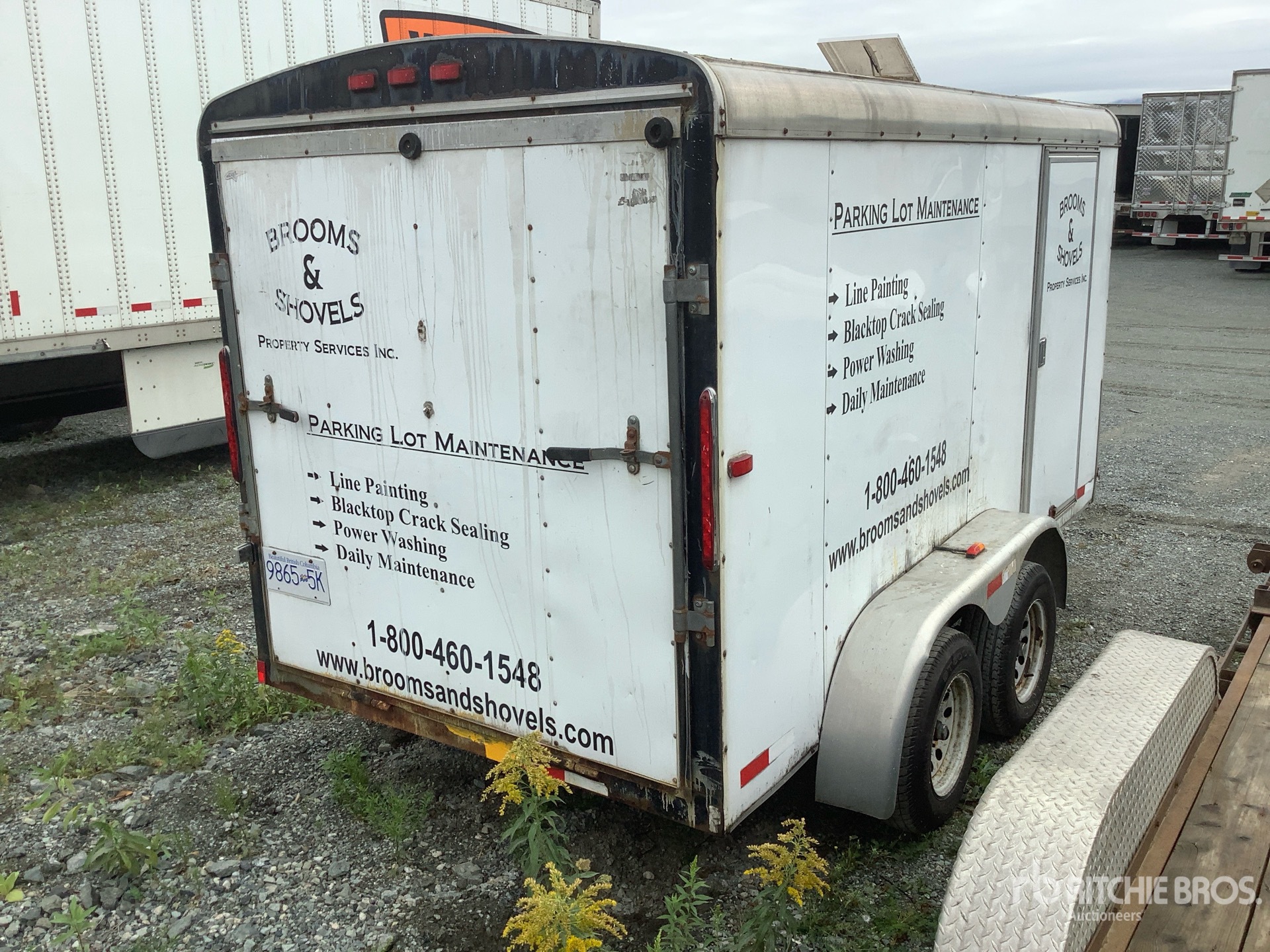 General Appearance with Picture, Right Rear Corner