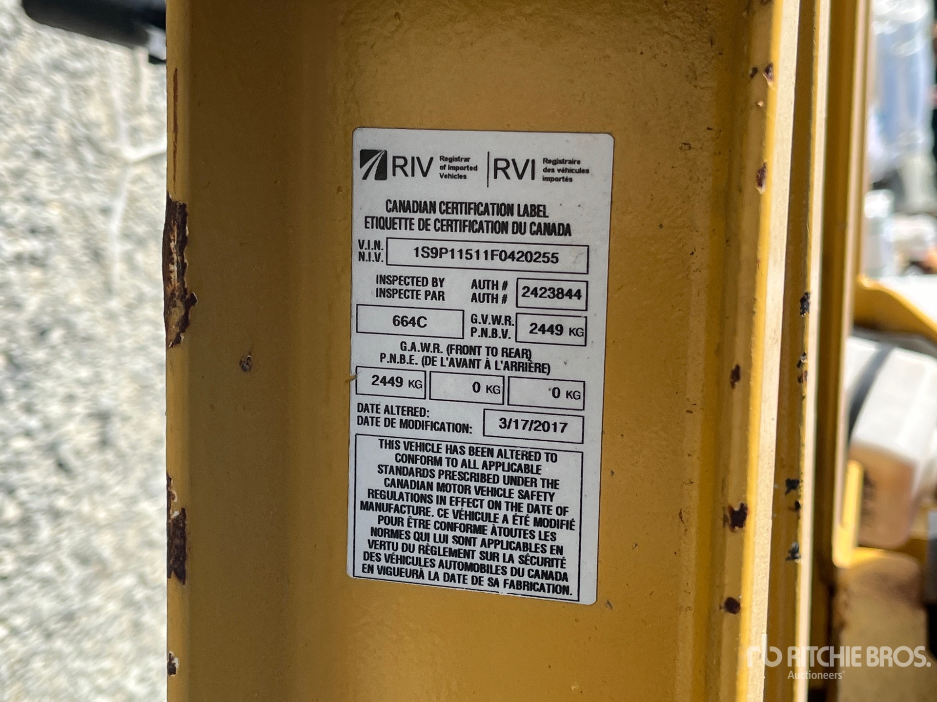 General Appearance with Serial Number / VIN