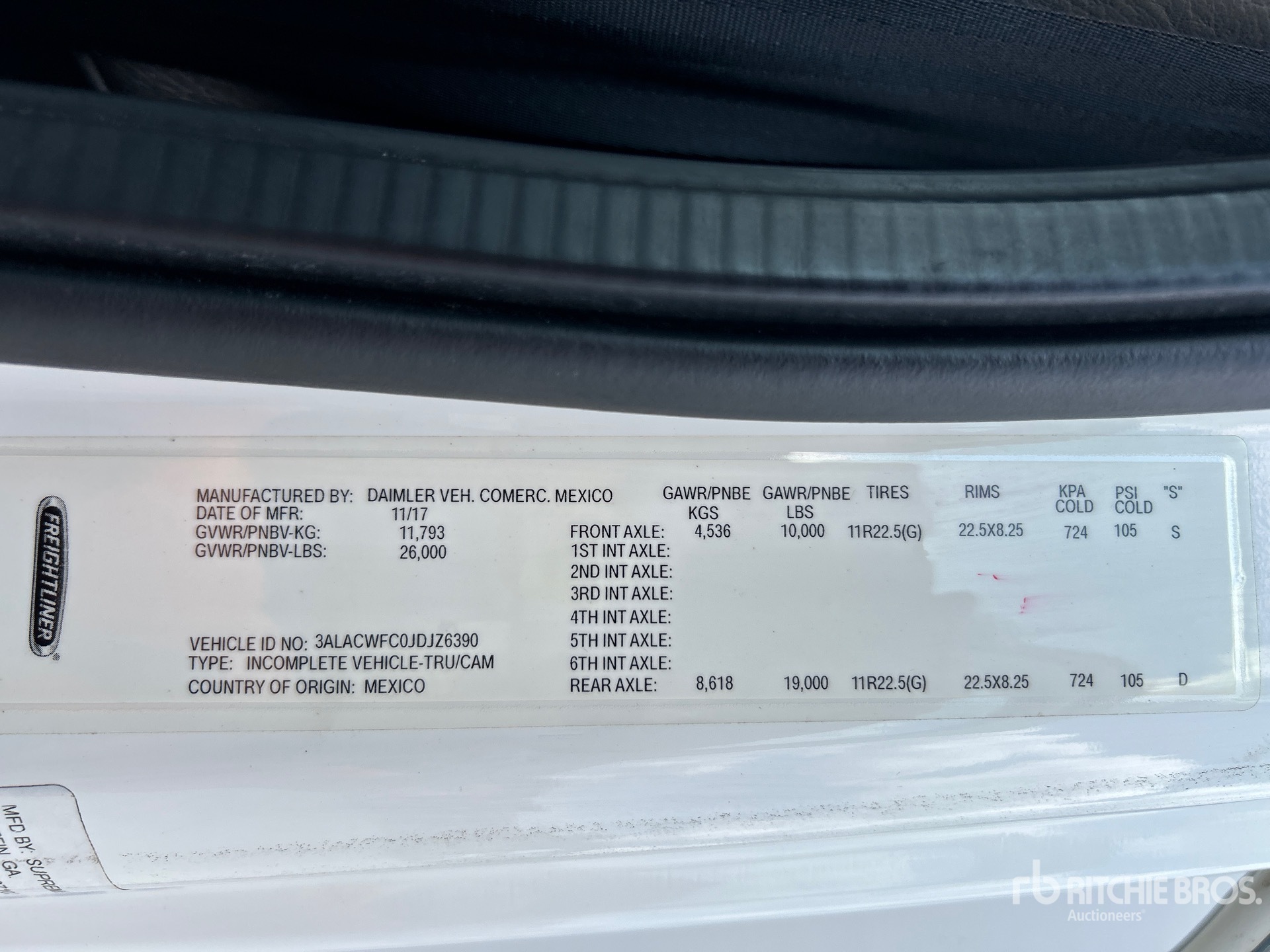 General Appearance with Serial Number / VIN