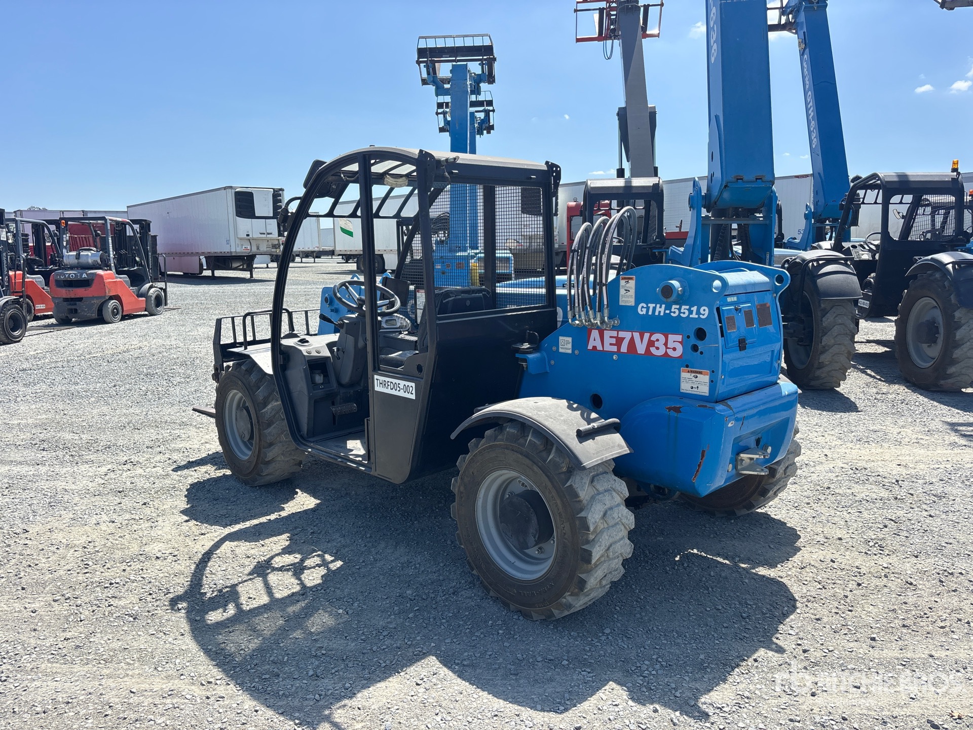 General Appearance with Picture, Left Rear Corner