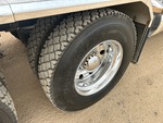 4 Underbody - Truck with 