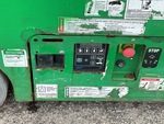 Poste de contrôle inférieur de base with 