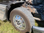 4 Underbody - Truck with 