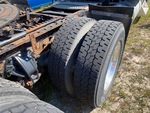 4 Underbody - Truck with 