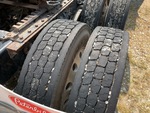 4 Underbody - Truck with 