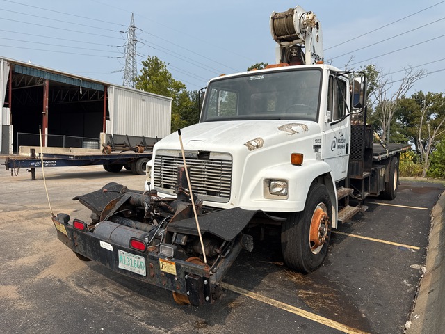 Pitman Hydra-Lift 25000 lb on 1996 Freightliner FL-70 4x2 Boom Truck