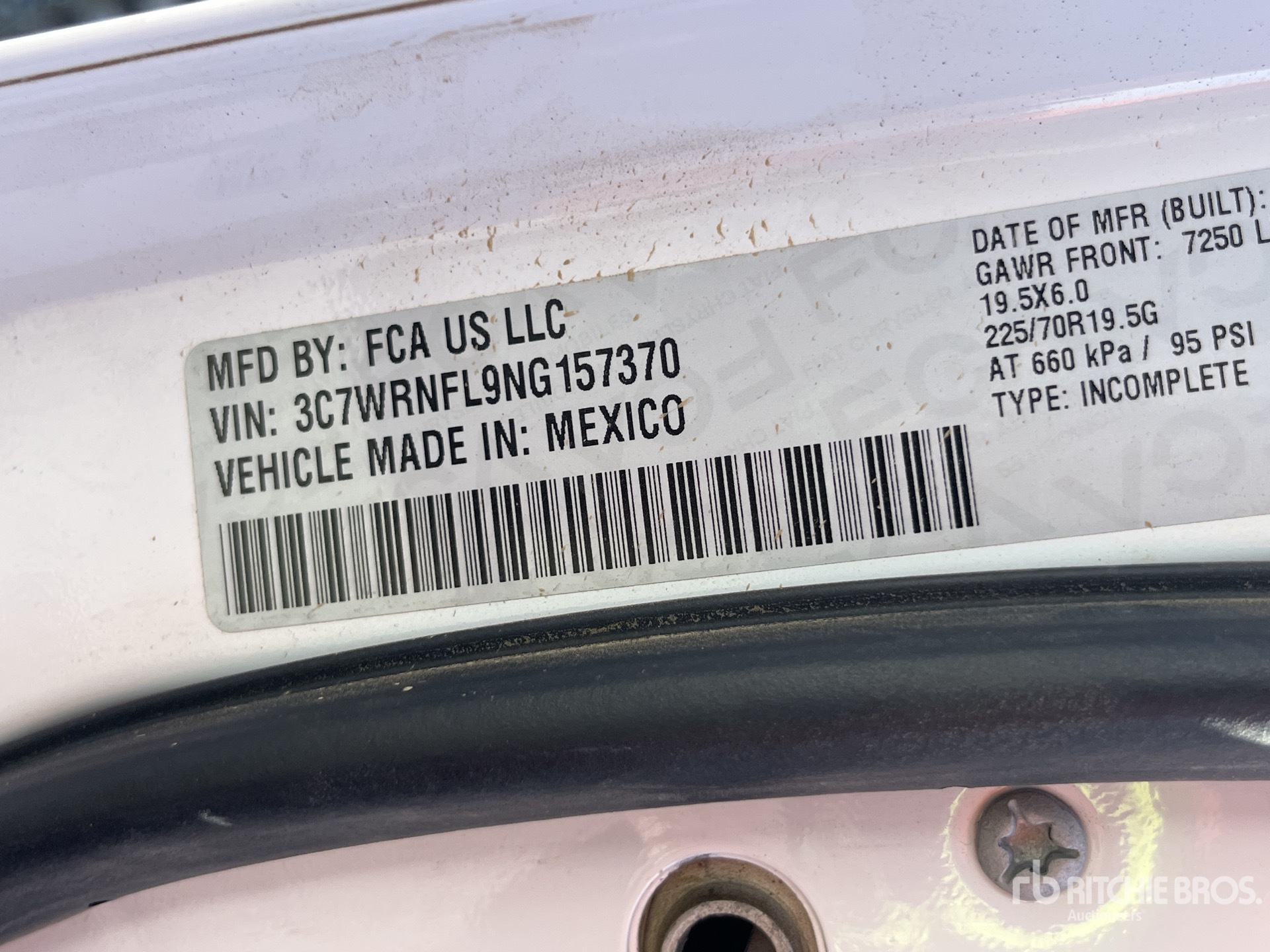 General Appearance with Numéro de série/Numéro d'identification du véhicule automobile