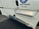 4 Underbody - Truck with 