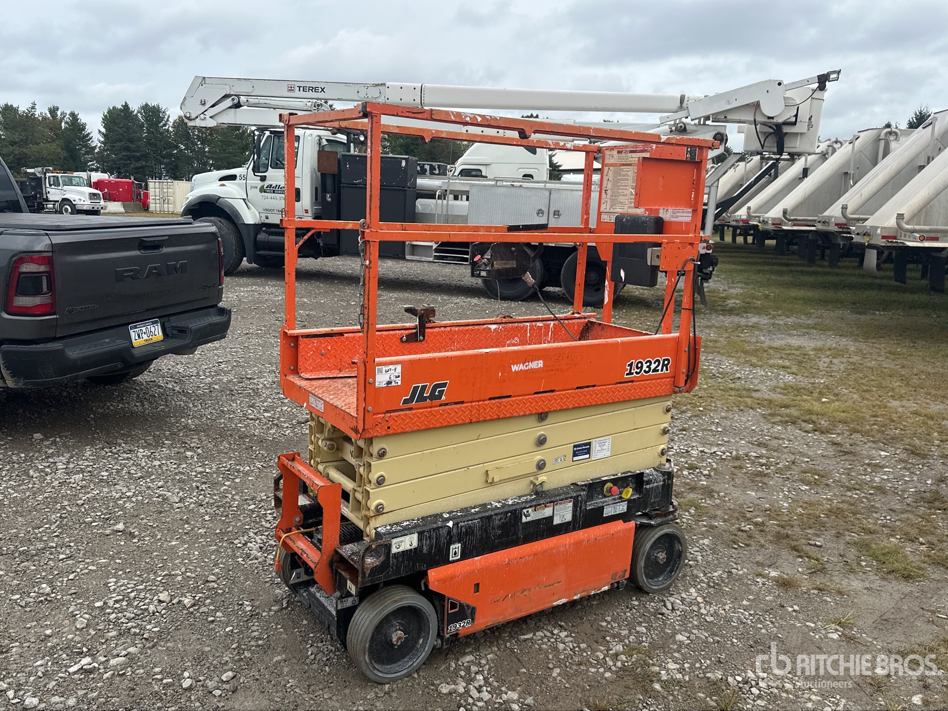 ELEVADOR TIJERA 2017 JLG 1932R
