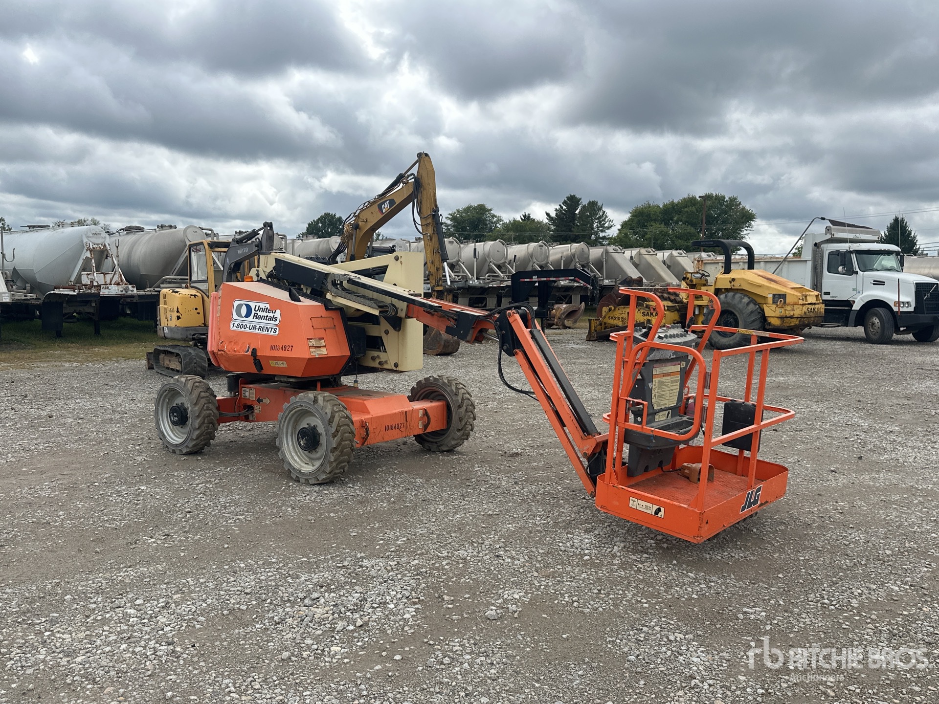 ELEVADOR ARTICULADO 2013 JLG 4WD 340AJ