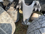 4 Underbody - Truck with 