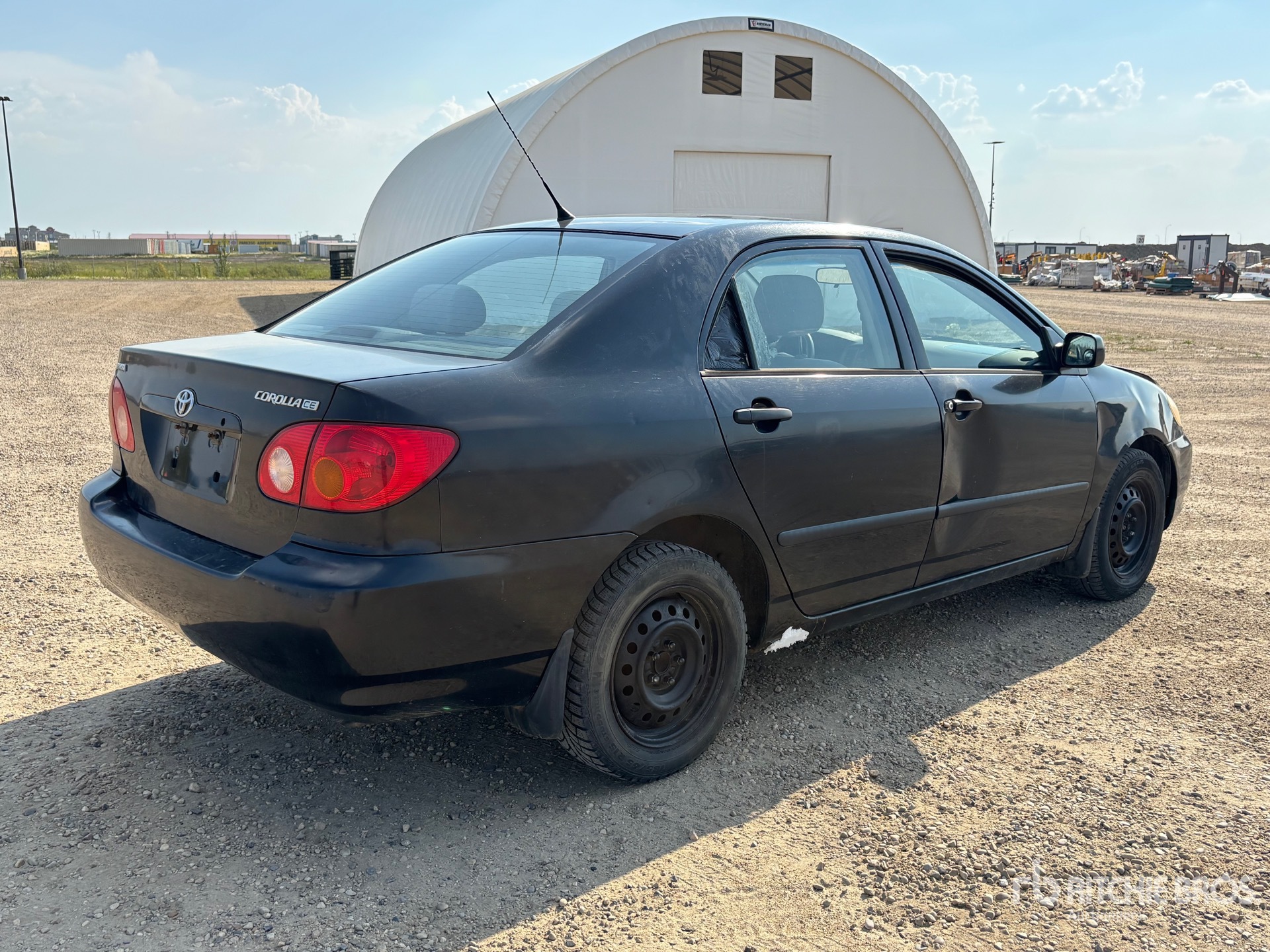 General Appearance with Picture, Right Rear Corner