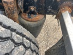 4 Underbody - Truck with 