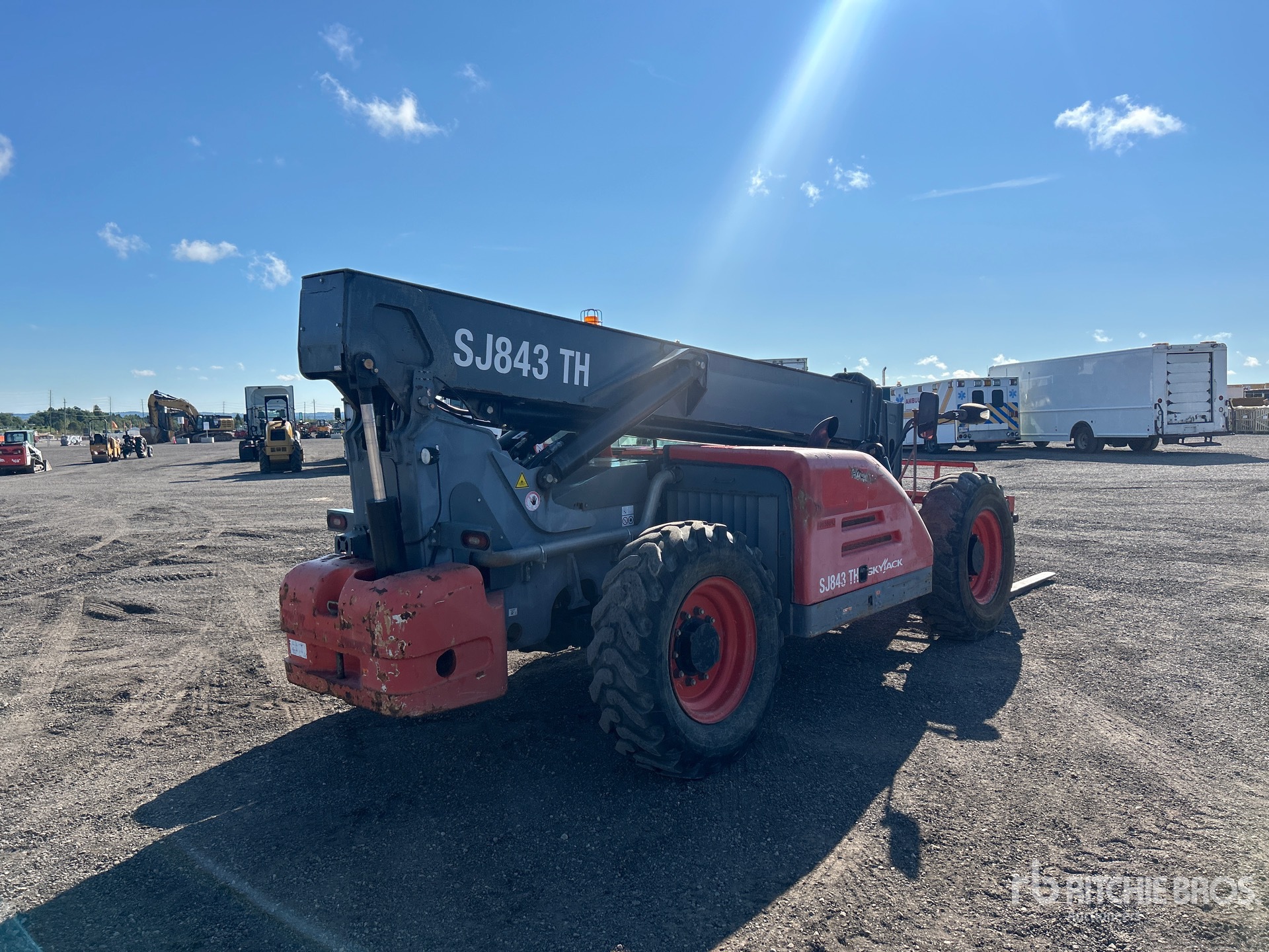 General Appearance with Picture, Right Rear Corner