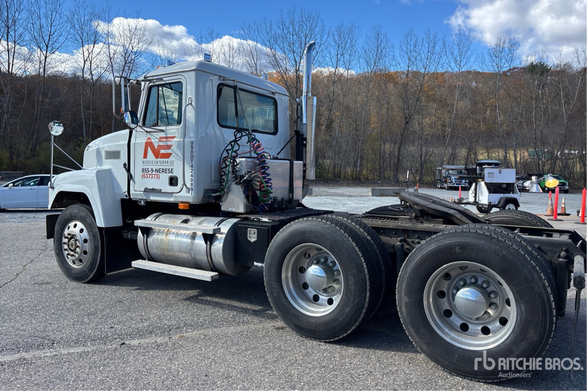 General Appearance with Picture, Left Rear Corner