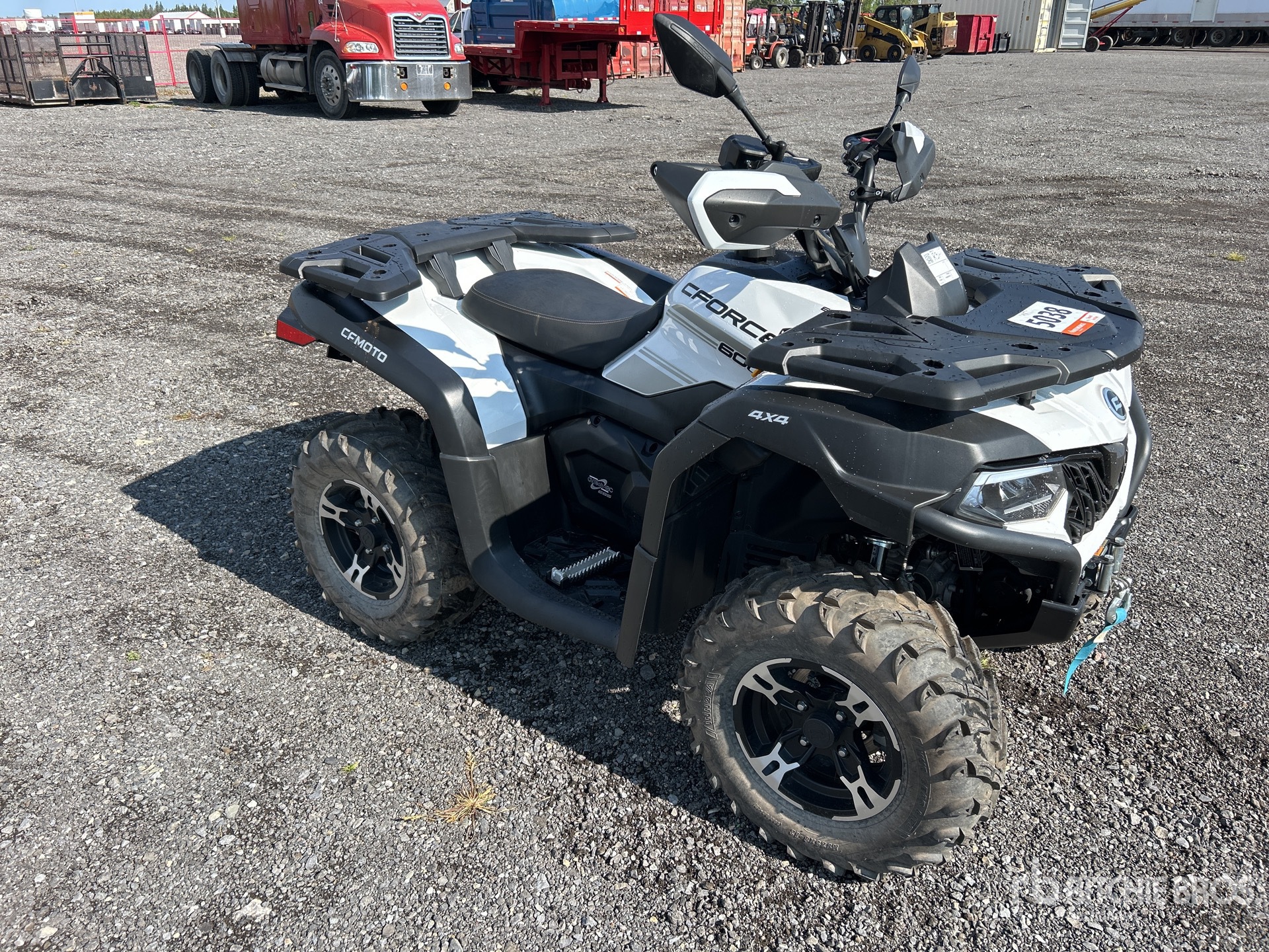 General Appearance with Picture, Right Front Corner