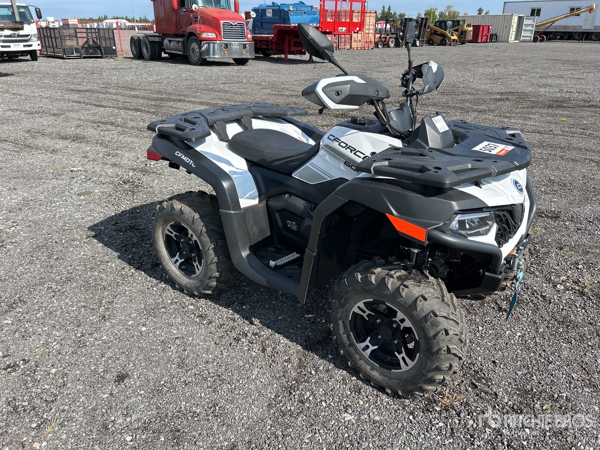 General Appearance with Picture, Right Front Corner