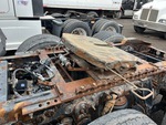 4 Underbody - Truck with 