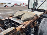4 Underbody - Truck with 
