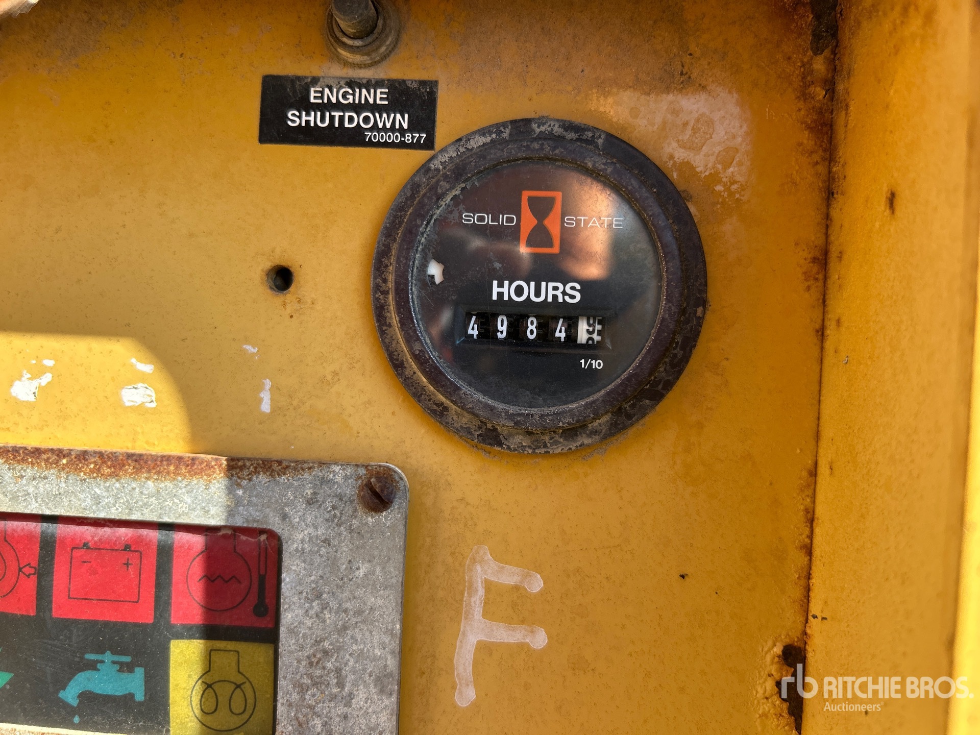 General Appearance with Hour Meter / Odometer