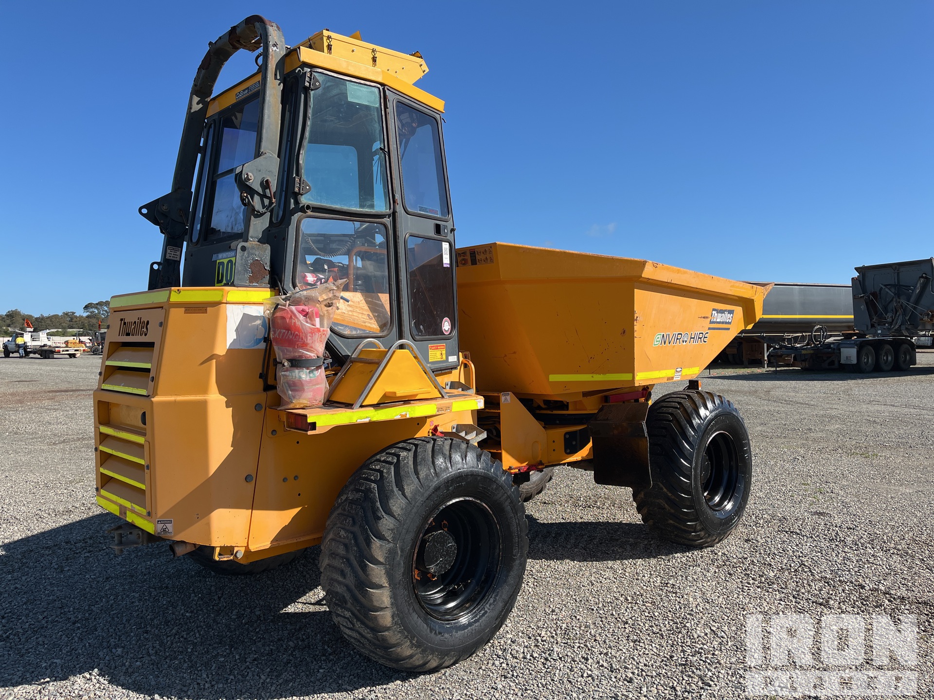 General Appearance with Picture, Right Rear Corner