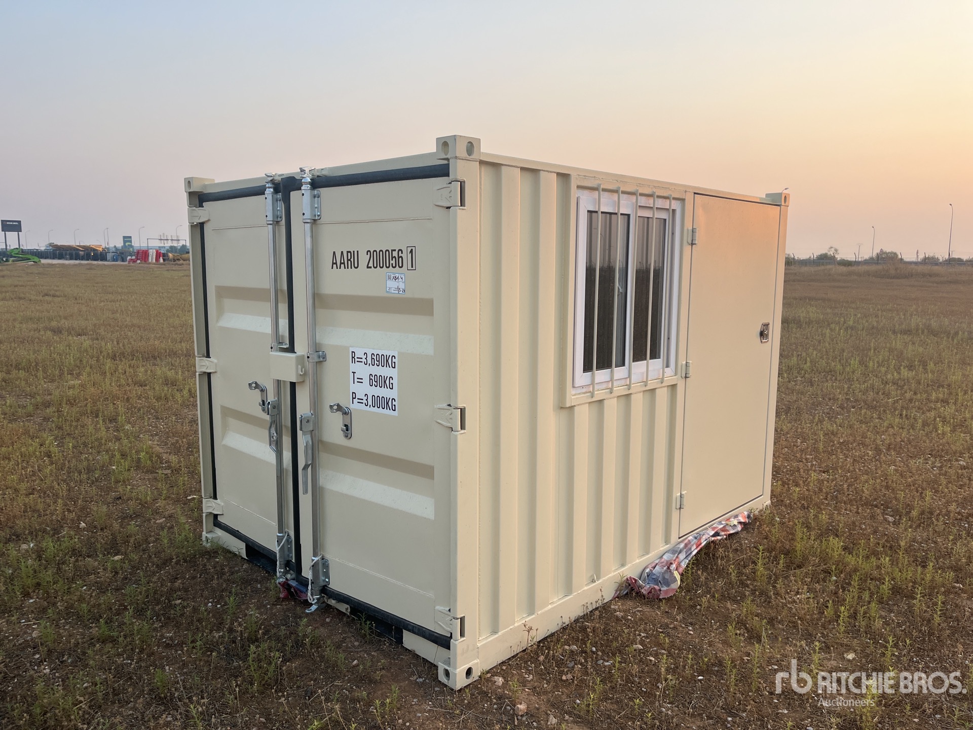 Aspect général with Image, coin avant gauche