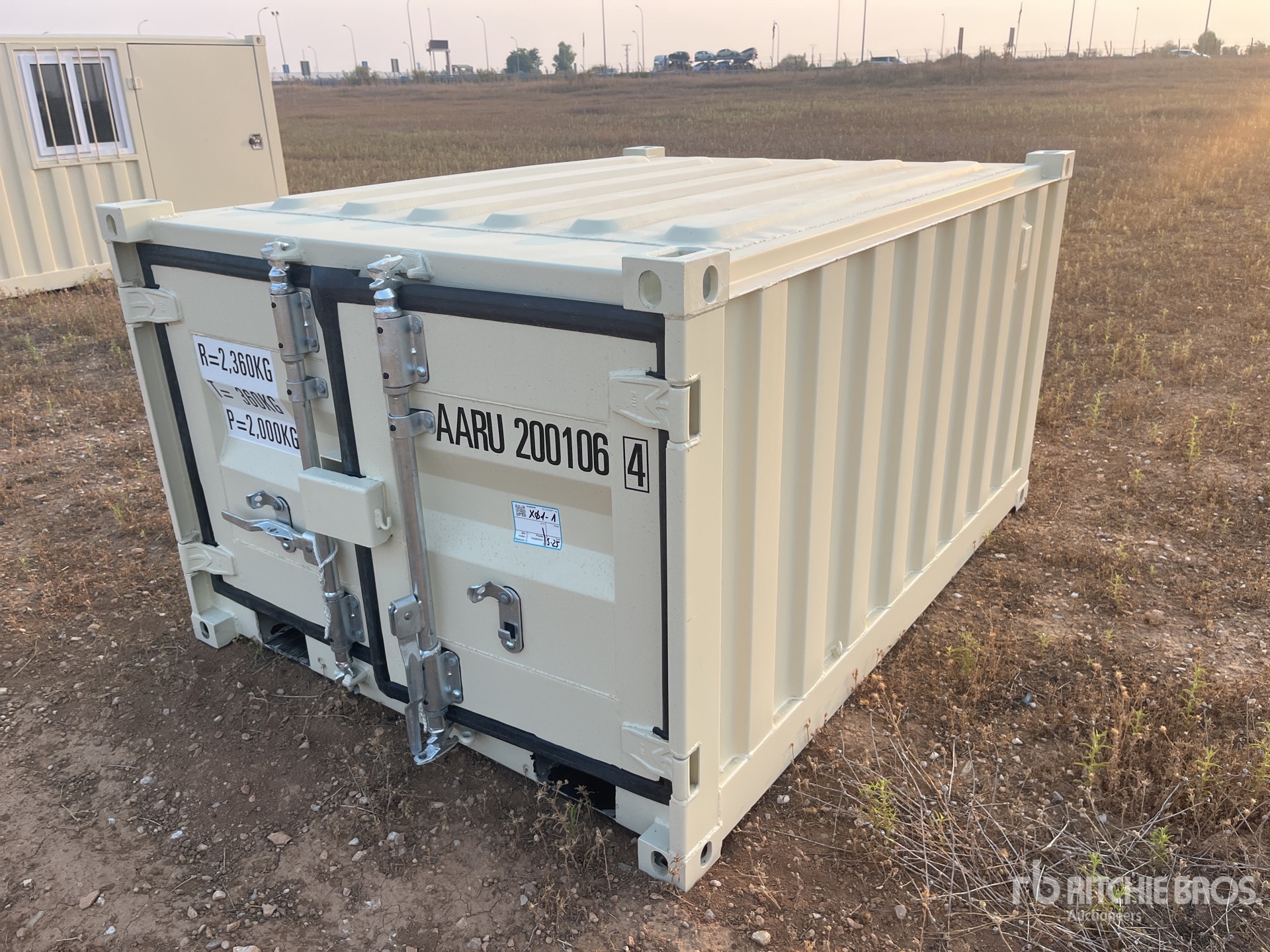 General Appearance with Picture, Left Front Corner