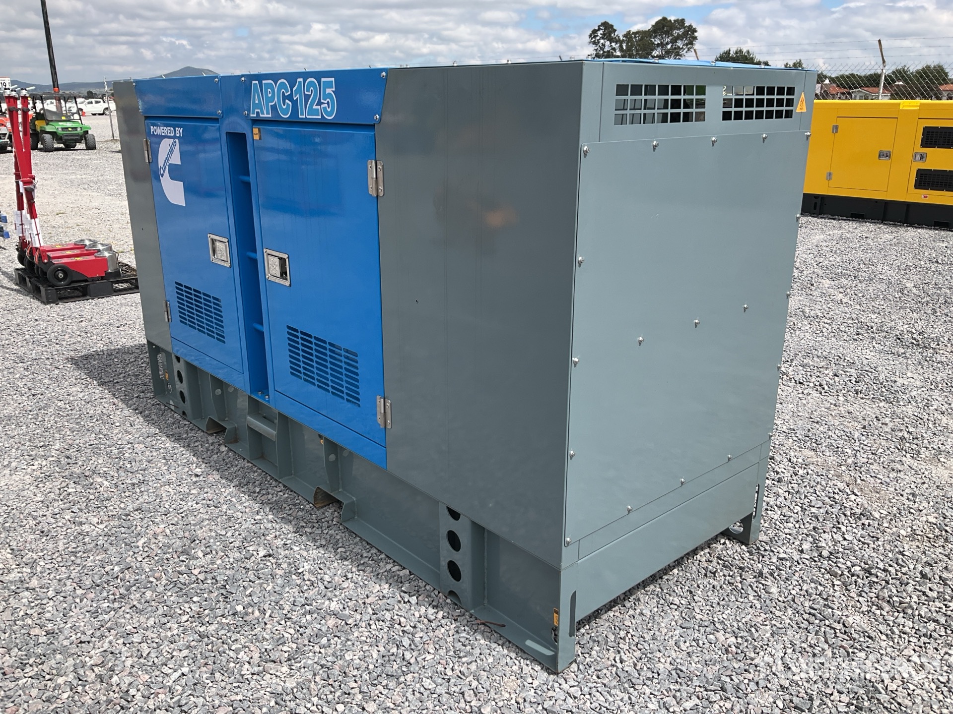 General Appearance with Picture, Left Rear Corner