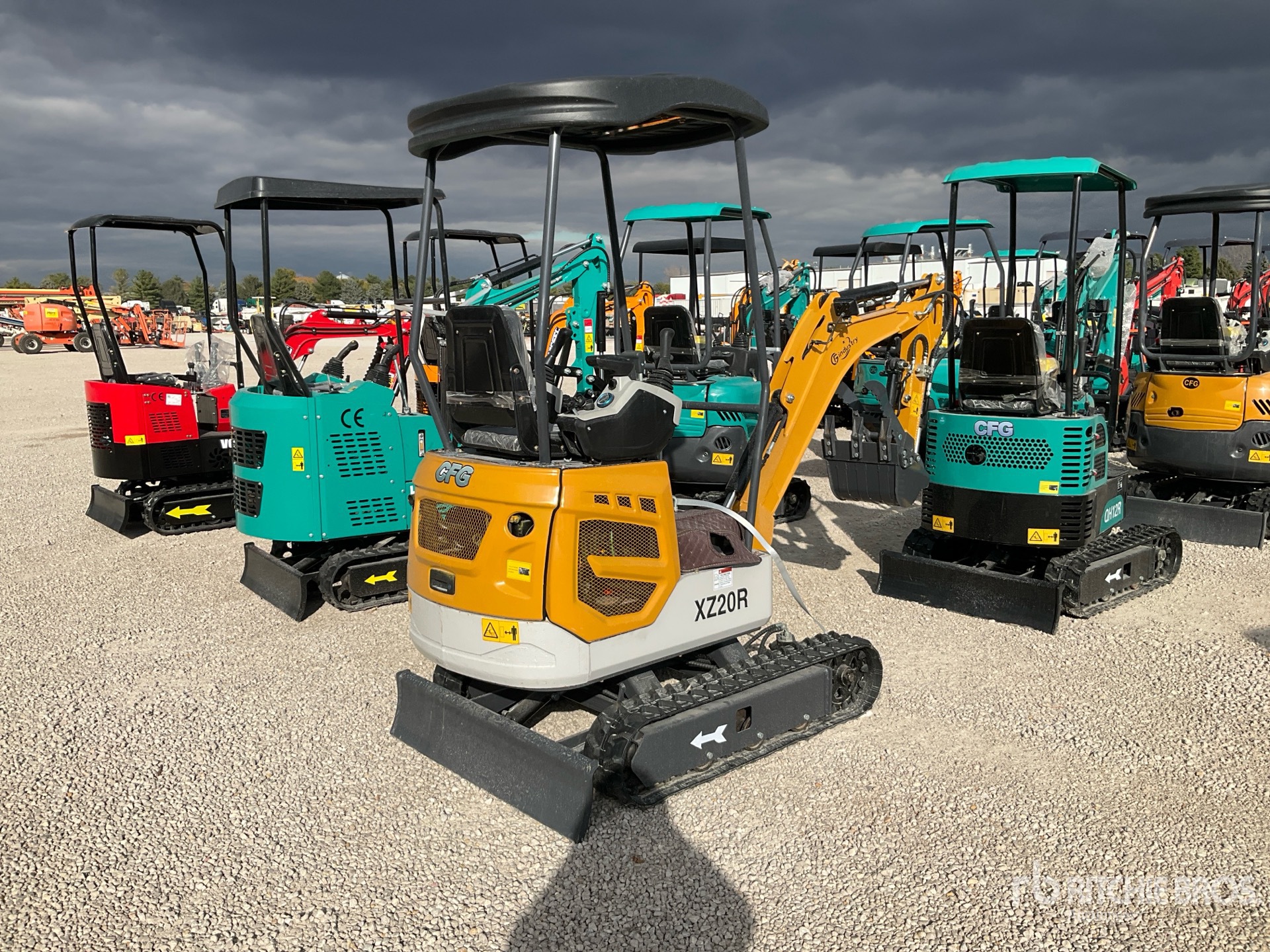 General Appearance with Picture, Right Rear Corner