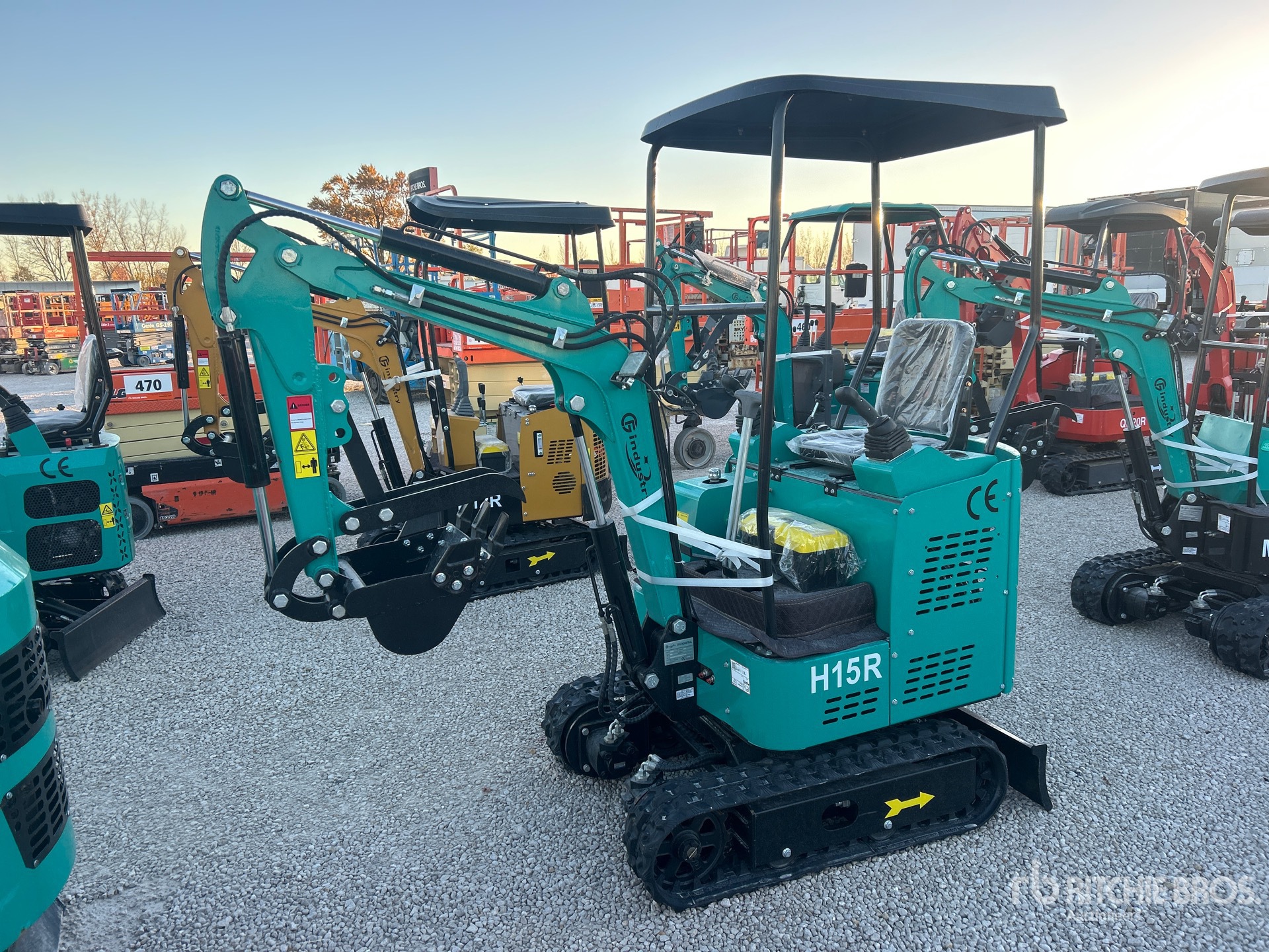 General Appearance with Picture, Left Front Corner