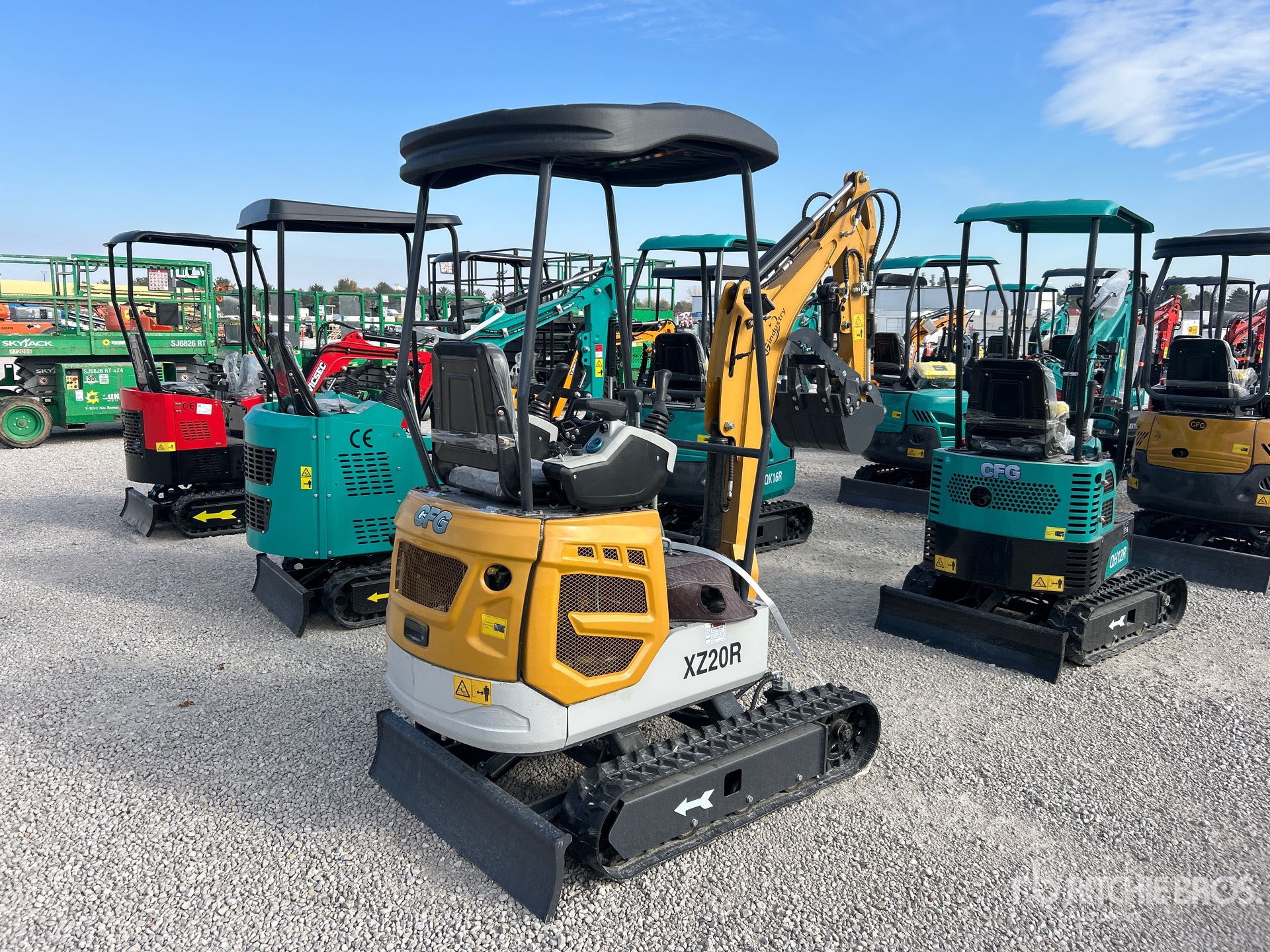 General Appearance with Bild, Ecke hinten rechts