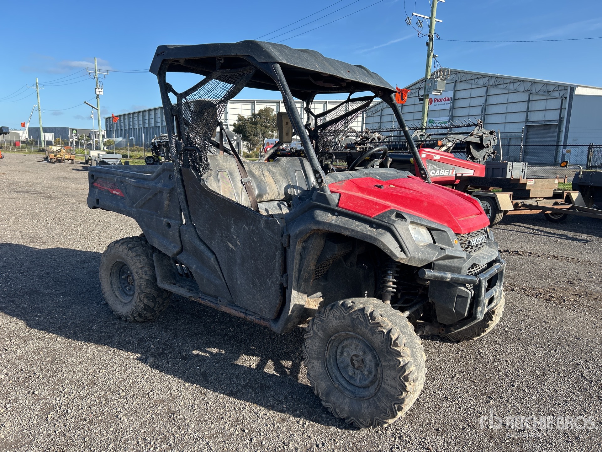 General Appearance with Picture, Right Front Corner