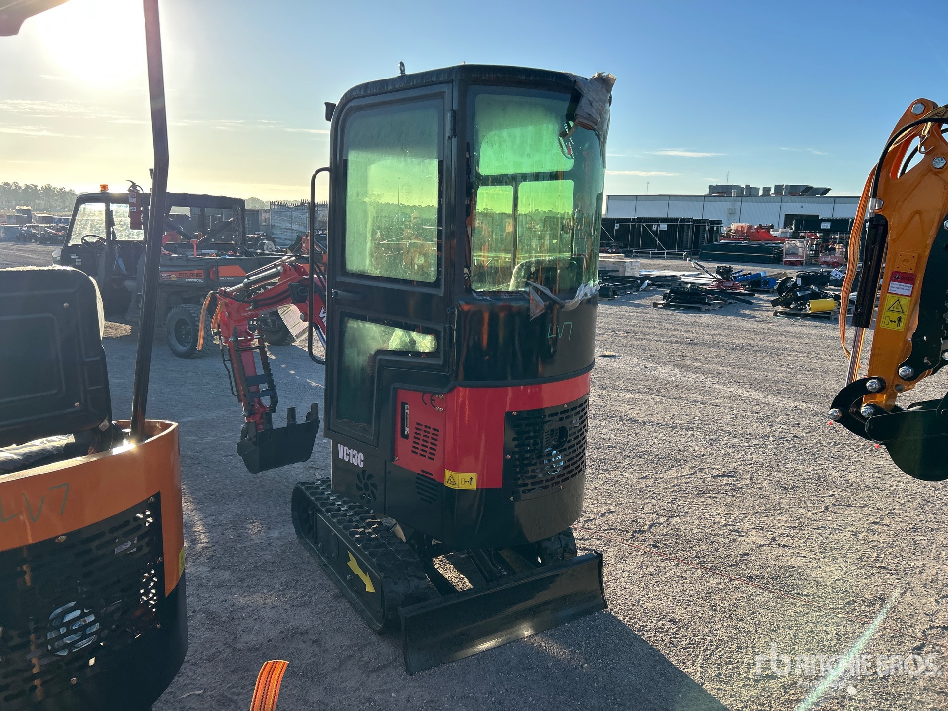 General Appearance with Picture, Left Rear Corner