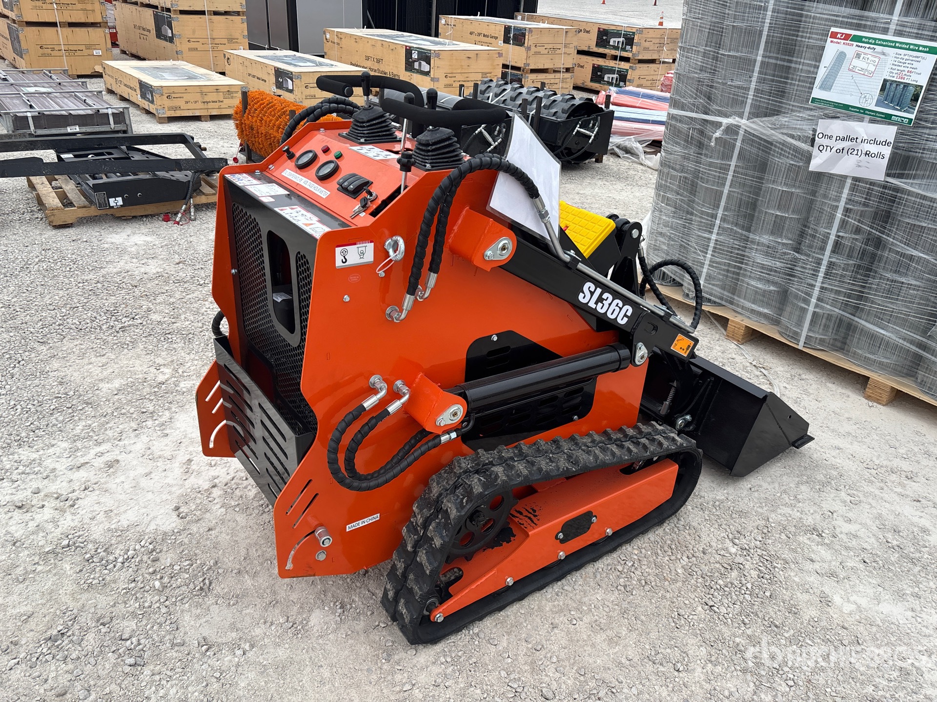 General Appearance with Picture, Right Rear Corner