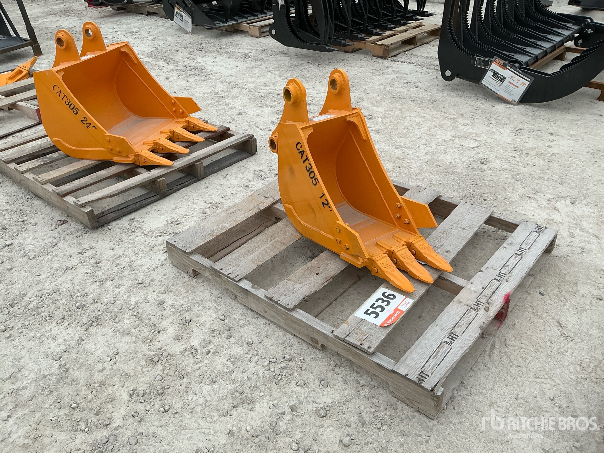 General Appearance with Foto, angolo anteriore destro