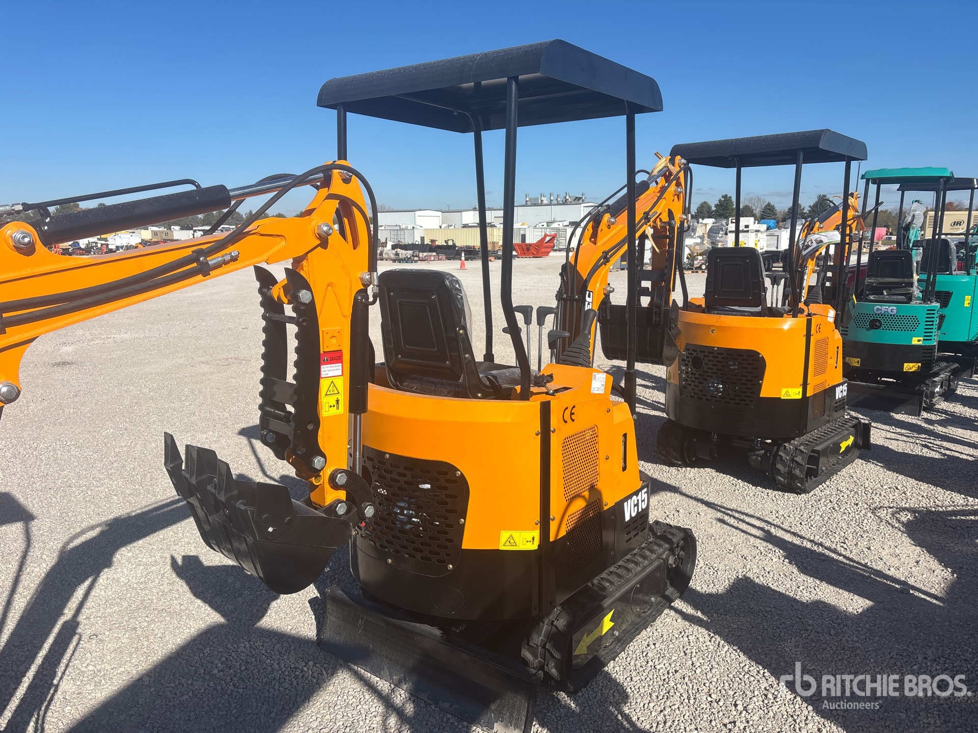 General Appearance with Picture, Right Rear Corner