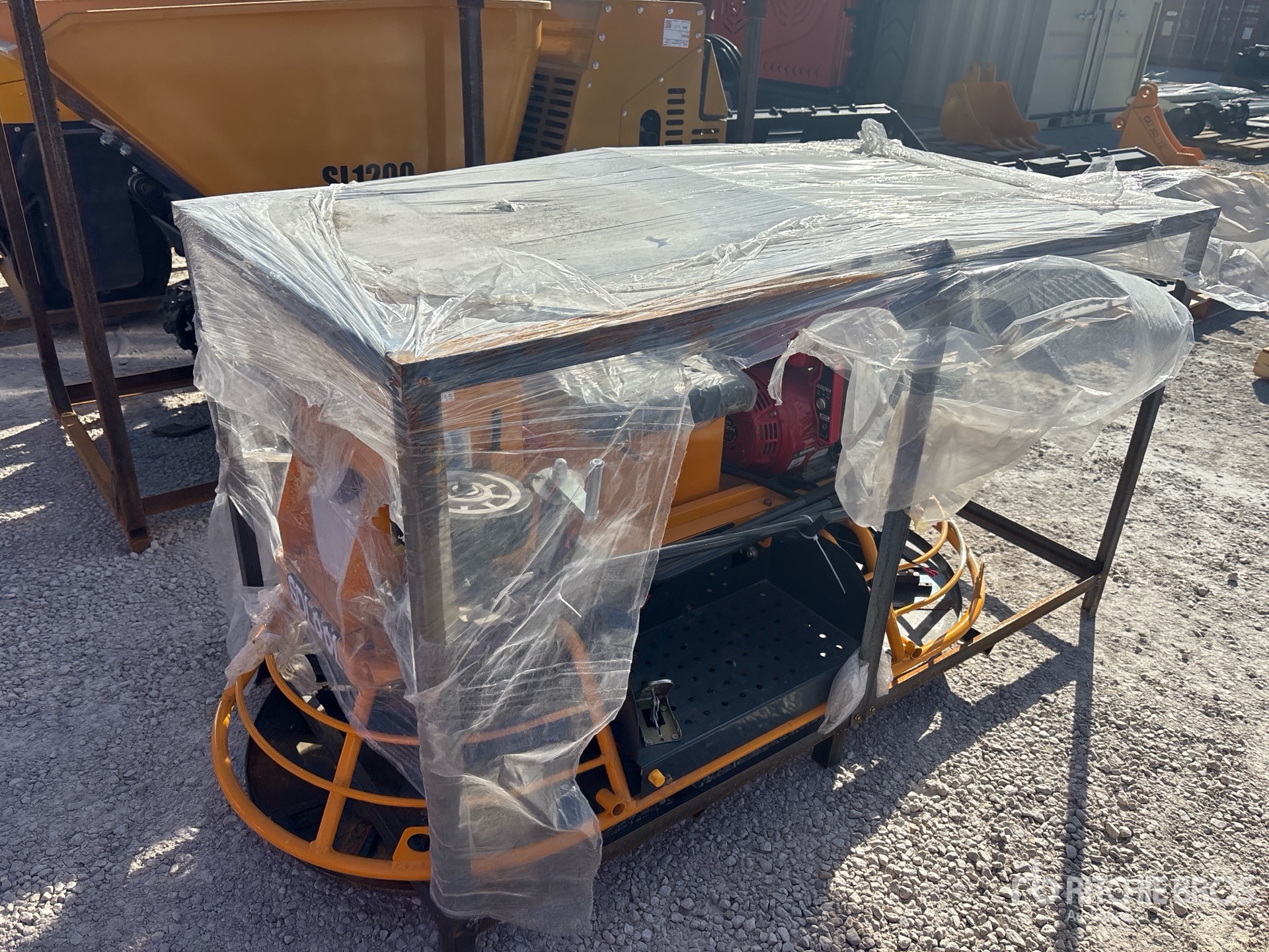 General Appearance with Image, coin avant droit