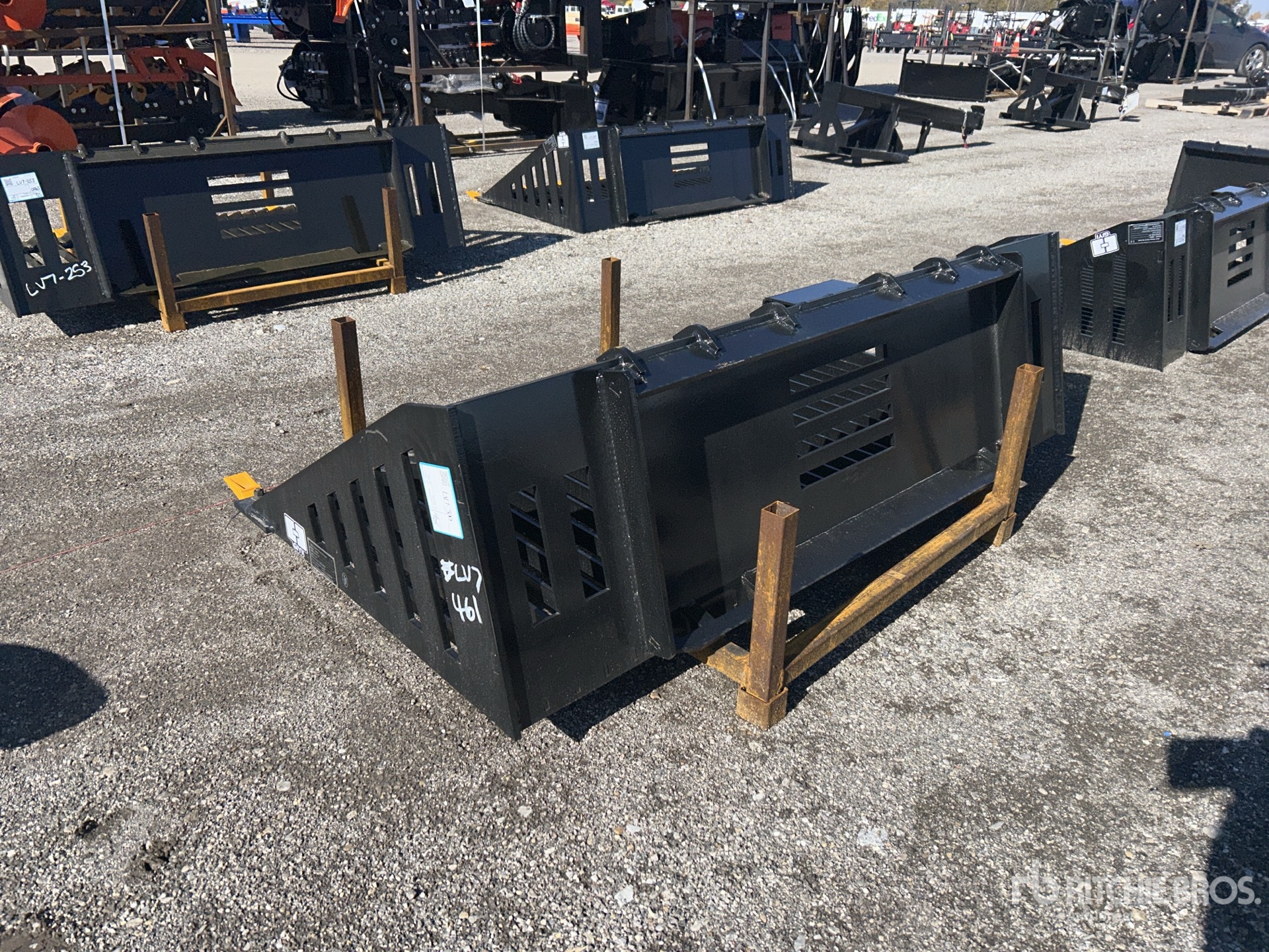 General Appearance with Image, coin arrière gauche