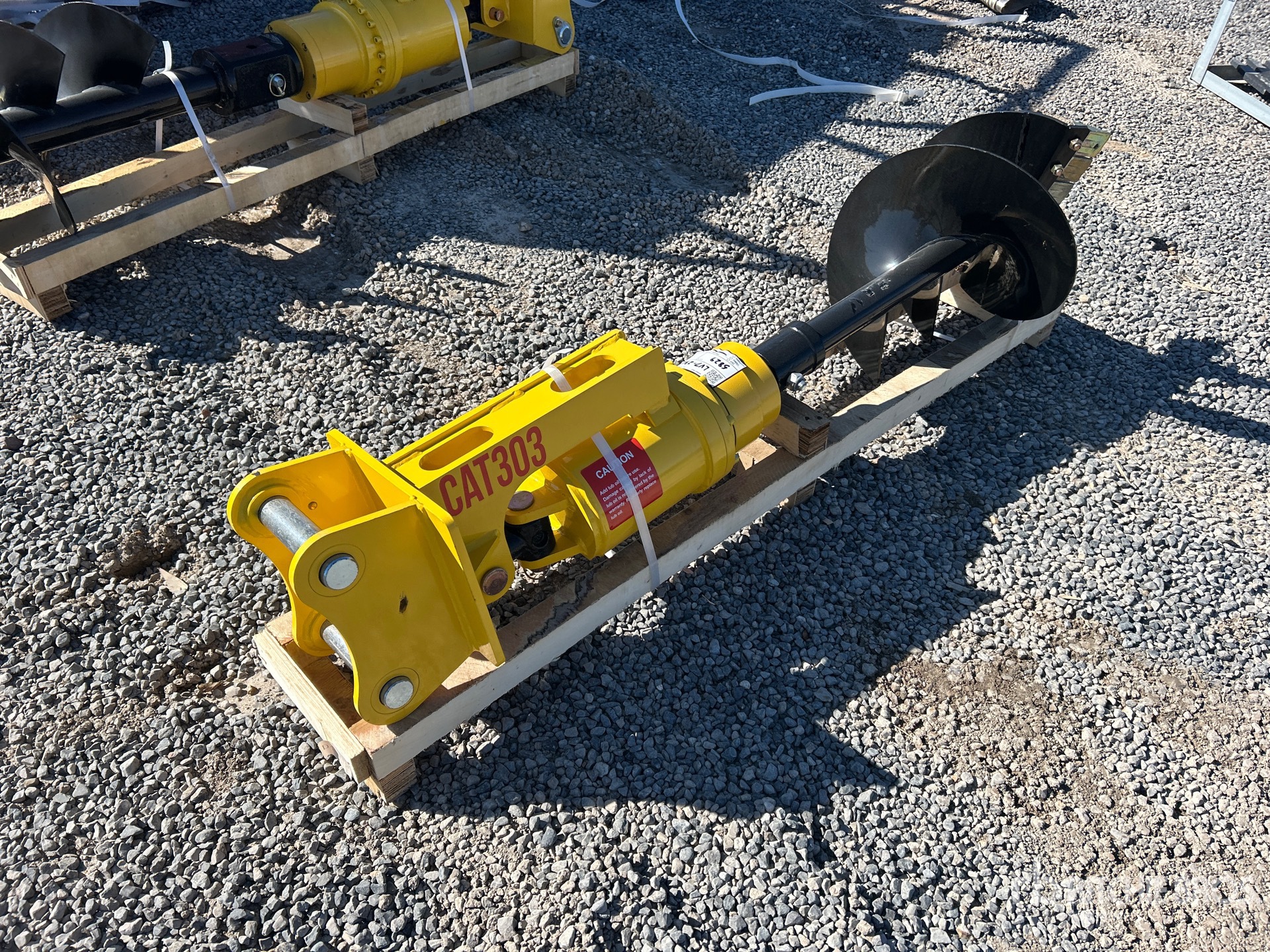 General Appearance with Foto, angolo anteriore sinistro