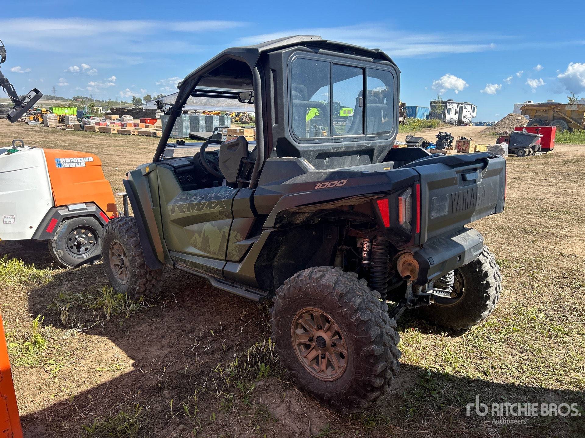 General Appearance with Picture, Left Rear Corner