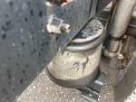 4 Underbody - Truck with 